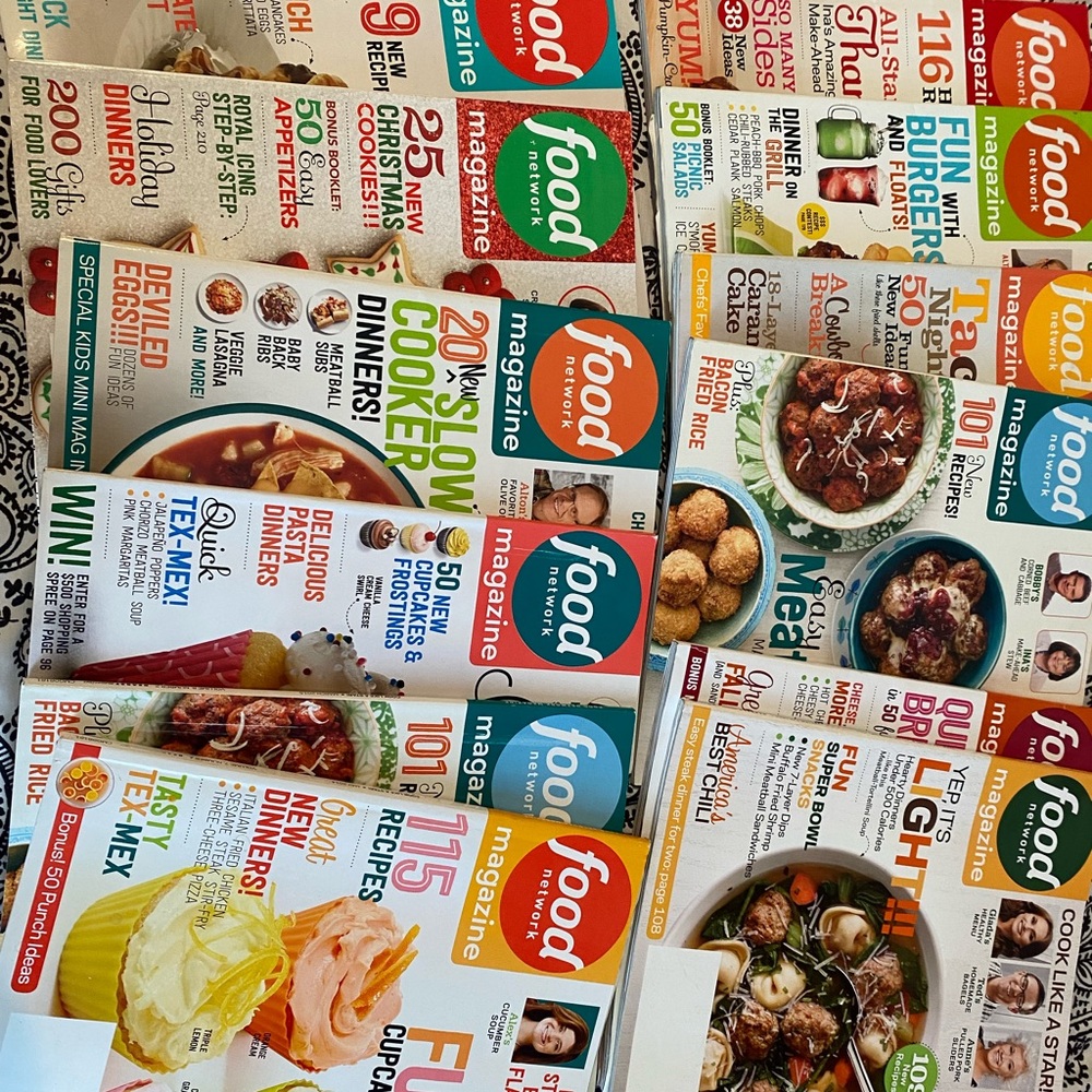 Set of 6 random Food Network Magazines new to minor condition